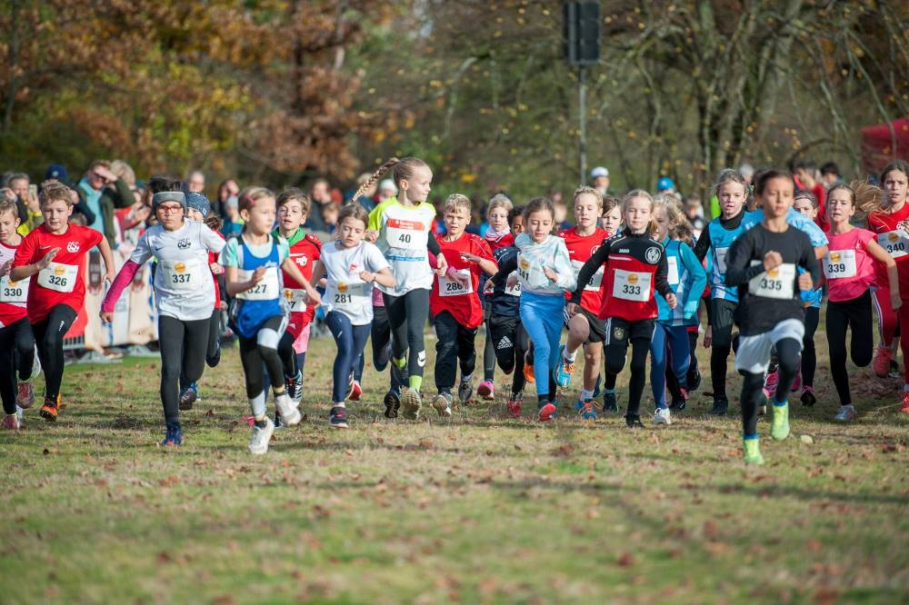 20231119 DA Cross Start U10