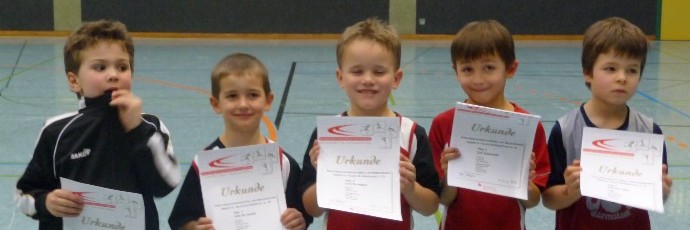 Kreis-Hallenmeisterschaft Jugend, A-und D-Schüler/innen Kreis-Hallenmeisterschaft Jugend, A-und D-Schüler/innen